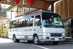 マイクロバス