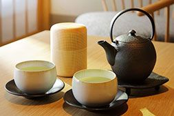 香り高い封切茶